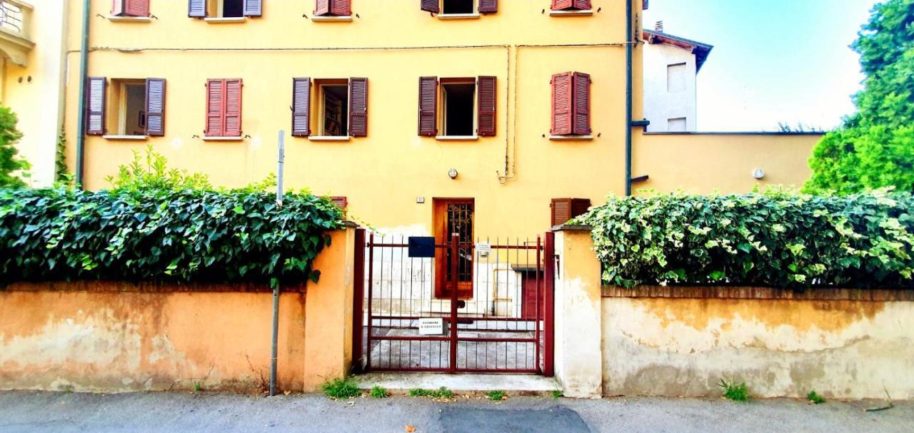Guest House Montegrappa Реджонель-Эмилия Экстерьер фото